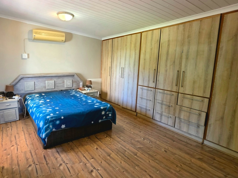 5 Bedroom Property for Sale in Blydeville Northern Cape